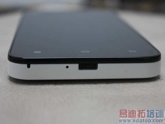 �ײ�USB�ӿڿ���չUSB HOST��HDMI��Ƶ���