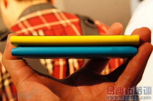 五大变化 诺基亚Lumia920真机对比Lumia900
