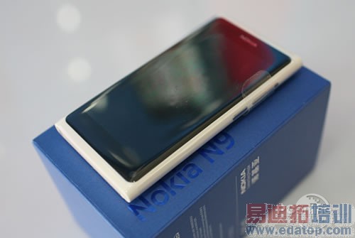 Meego���� ŵ����N9��ɫ�л�64G��2980