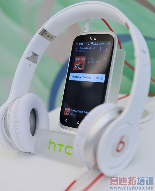 HTC�¿���V��Beats-Solo����
