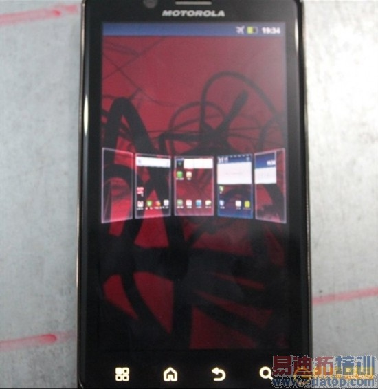 4.5��˫�˻� Ħ������Droid Bionic�İ����ع�[��ͼ]