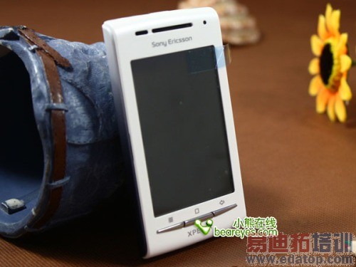 �ж�Android���� ����X8�ۼ۲���1200