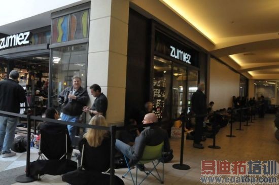 iPad 2�Ŷ���Ⱥǰ����Ϊˮ����