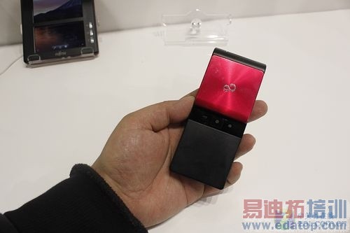 ������Ļ���ת ��ʿͨչʾ����˫���ֻ�