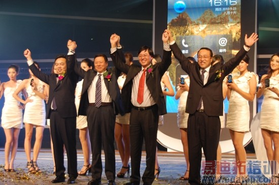 �й����Ÿ��ܾ�����Сΰ���й������ܾ��������������뼯��CEO��Ԫ�졢�����ƶ��ܲ����ң��������ң�