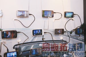 ͨ��չ���ն������Ʋ��ɵ�