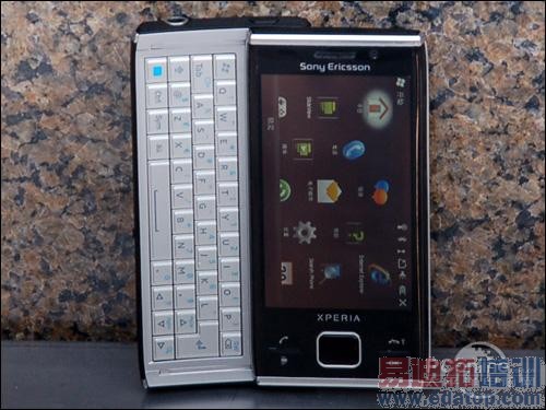 810万像素 索爱侧滑智能X2售2799元