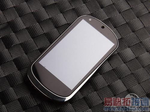 1GHz������ ���봥����phone��2280Ԫ