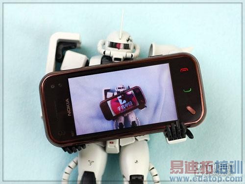 双原电送蓝牙 诺基亚N97 Mini售3599