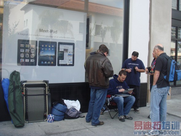 Meet iPad�ð������Ǳ������ң�����ƻ������ǰ��ҹ�غ�