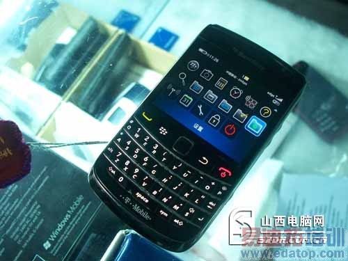 高主频3G智能手机 黑莓9700价格稍降