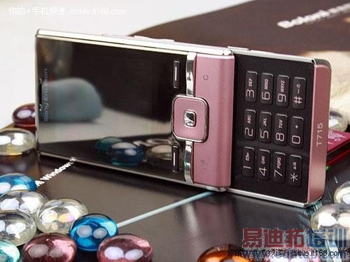 ʱ��3G���ǻ� ����T715�л�����1080Ԫ