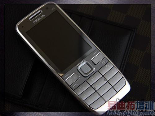 WCDMA��WiFi ŵ����E52���ܳ�����ǿ��