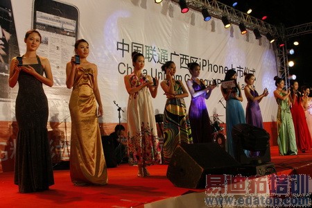 iPhone�ֻ������������飺10���콢�꿪��