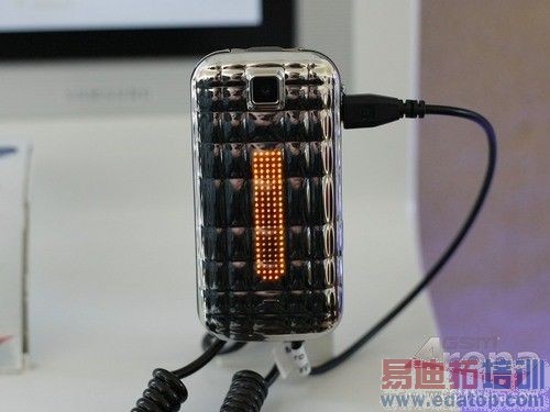 三星Diva系列两款新机曝光 定位中端用户