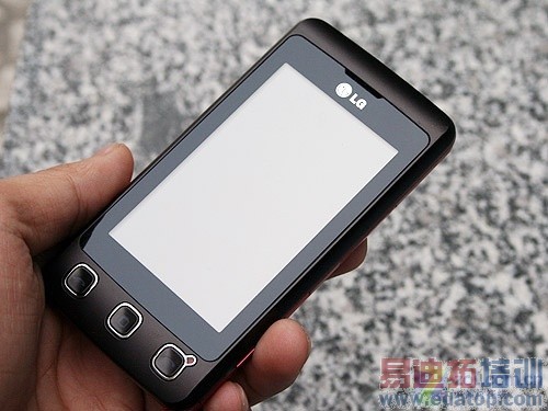�����桱�ٶ����� LG KP500������900Ԫ