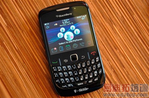 美国智能手机热销 致手机平均价格上涨4%(