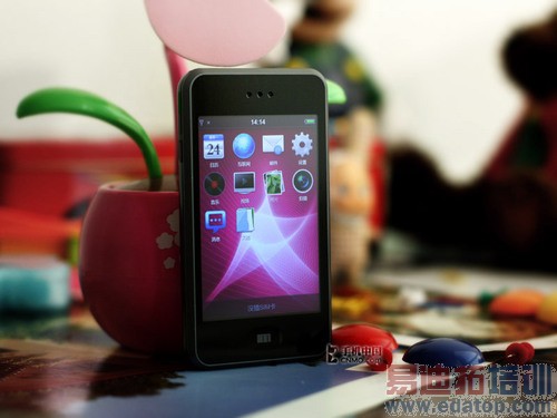 ʱ���������� ����M8 8G������1880