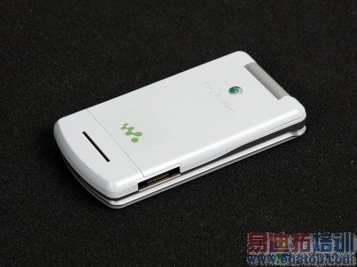 动感音乐时尚 索尼爱立信W508暴跌549元