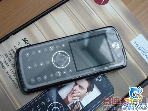 3G�۸�Ҳ���� Ħ������L800tֻҪ1298Ԫ