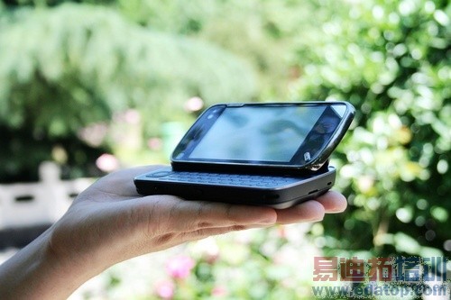 �ٶ�Ϊ�� 8��3G+QWERTYȫ�����ֻ��Ƽ�