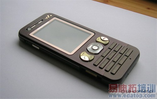 ûǮҲ����3G 8������WCDMA�ֻ��Ƽ�