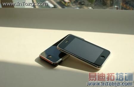 iPhone 3.0�̼����ƽ� 3G iPhone��ƽ��