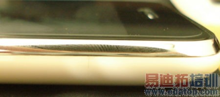 iPhone3G背板出现开裂