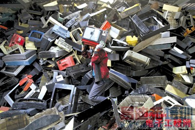 ������ͼ�����������������������أ�ͼ�ģ�