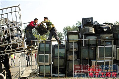 ������ͼ�����������������������أ�ͼ�ģ�