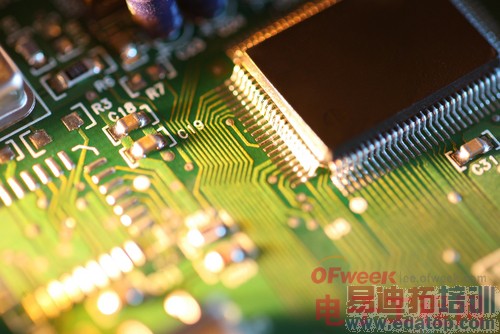 ��ͨ��Ħ�������Ѳ����ܽ���оƬ�۸�