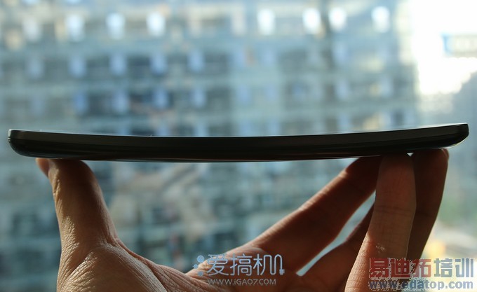 ��ֱ���� LG G Flex����ͼ�ͣ�ͼ�ģ�