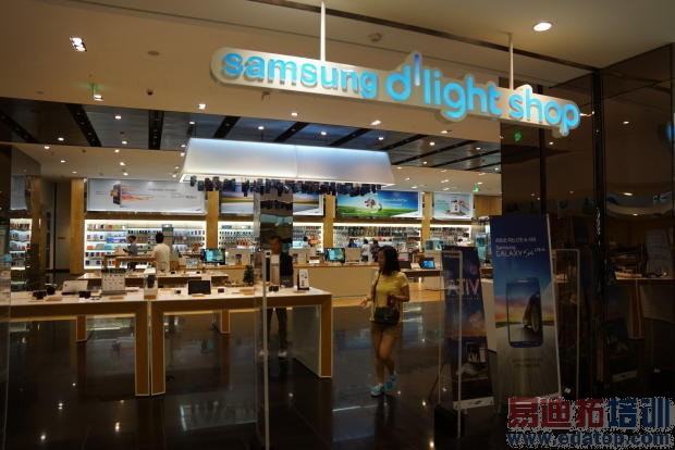 �������Ժ������ǵ۹�