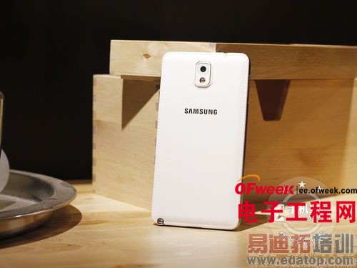 ���̵㡿10�������ֻ� С��3��׷iPhone 5s 