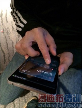 ��չ��2014���Ż�������S5����iPhone6 С�����̵���͵Ц