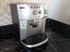 �������������ư˺˴������������ֻ�����Ա�