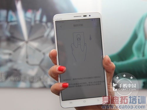 ����Ʒ�ƹ�ע���У�С�׻�Ϊ��ɪ ��������ɵ��ۣ�ͼ��