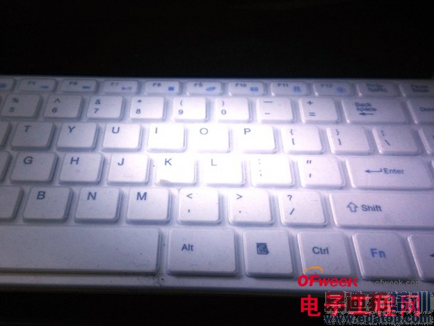 DIY��С���ƶ���Դ+��������=LED����С̨��