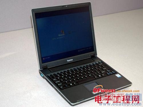 �̵���Щ�굹�µľŴ�ʼǱ�Ʒ�ƣ�IBM����Ψһ��ͼ��