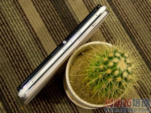 平板手机对比 终极测评:荣耀X1/酷派大神/索尼XL39h谁才是王者(图)