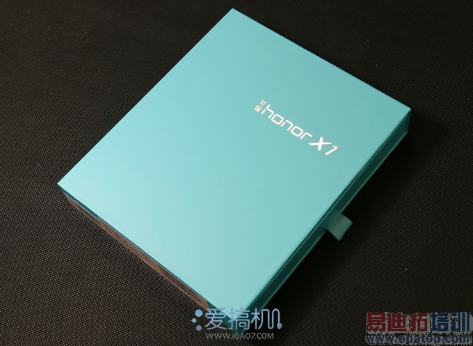 荣耀X1三八节首发:大屏开箱图赏(图)