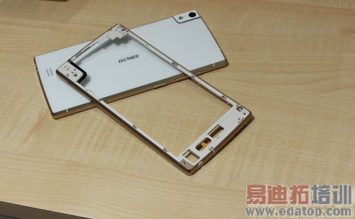 �ع˳��������ֻ���չʷ����ΪP6ֻ����һ��ͼ�ģ�