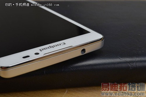 ����5951���⣺ǧԪ˫��5.5Ӣ����������ͼ�ģ�