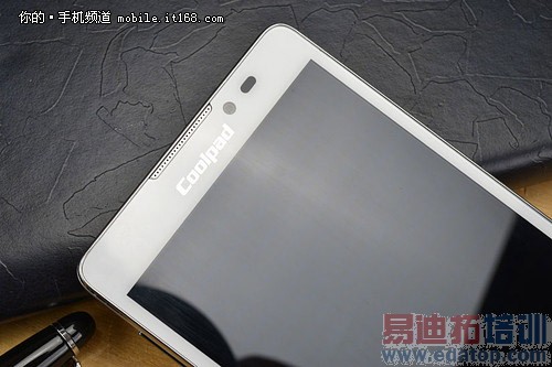 ����5951���⣺ǧԪ˫��5.5Ӣ����������ͼ�ģ�