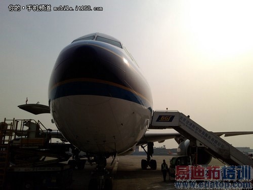 ����5951���⣺ǧԪ˫��5.5Ӣ����������ͼ�ģ�