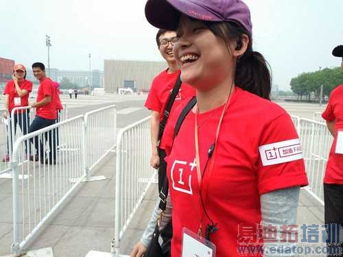 һ���ֻ�������ͼ��ֱ������ԽС����ҫ�Ľ���