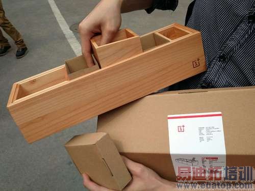 һ���ֻ�������ͼ��ֱ������ԽС����ҫ�Ľ���