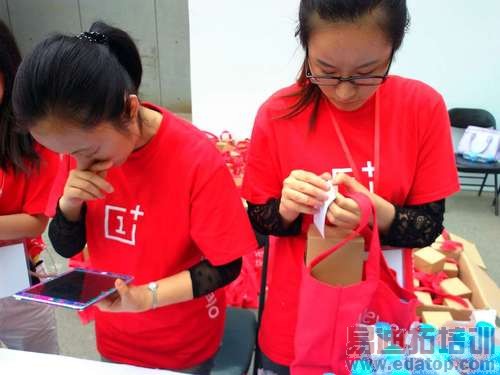 һ���ֻ�������ͼ��ֱ������ԽС����ҫ�Ľ���