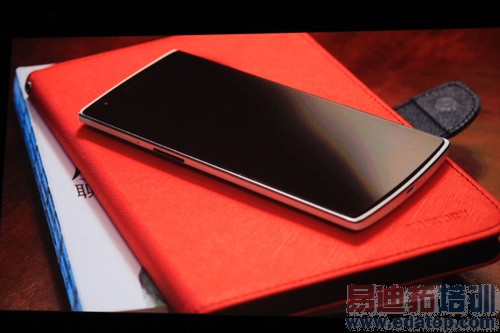 һ���ֻ�������ͼ��ֱ������ԽС����ҫ�Ľ���