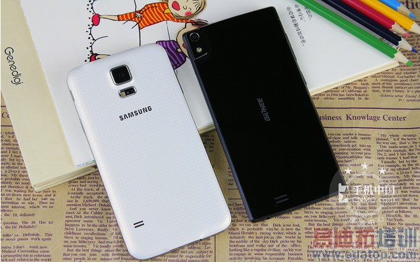 ����Galaxy S5�ռ����� �����ض���ͼ�ģ�